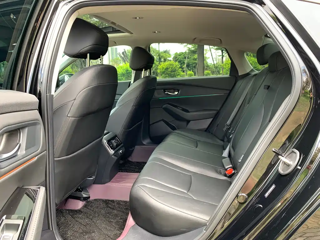 Honda Accord 2025 — фото 13