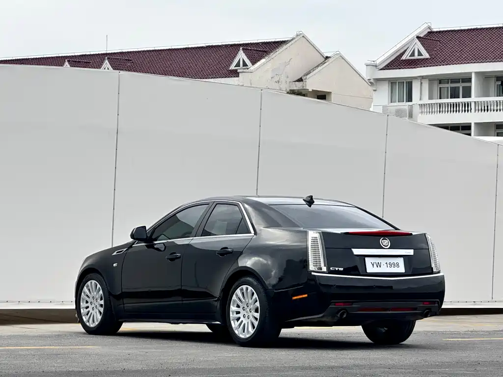 Cadillac CTS 2013 — фото 7