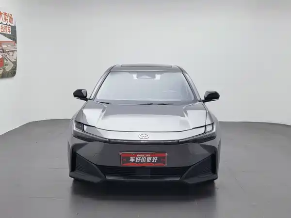 Toyota bZ3 2025