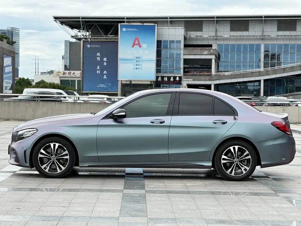 Mercedes-Benz C-Class 2019
