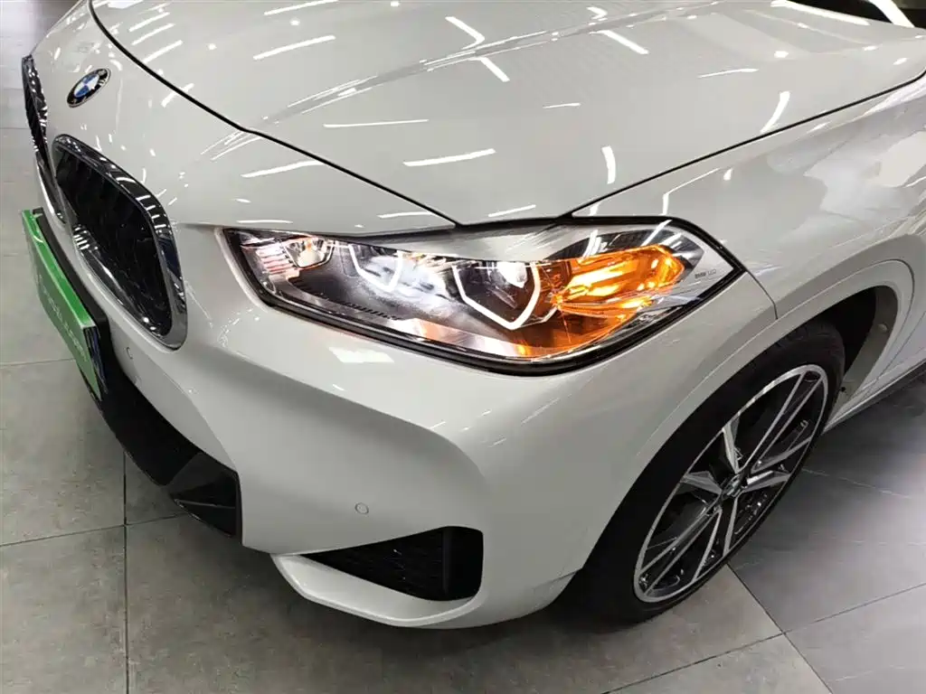 BMW X2 2021 — фото 24