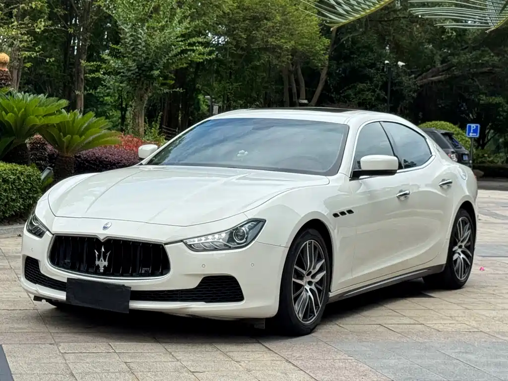 Maserati Ghibli 2016 — фото 1