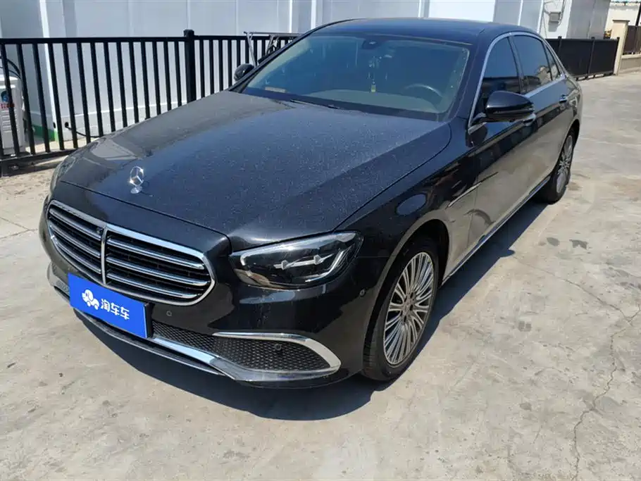 Mercedes-Benz E-Class 2023 — фото 1