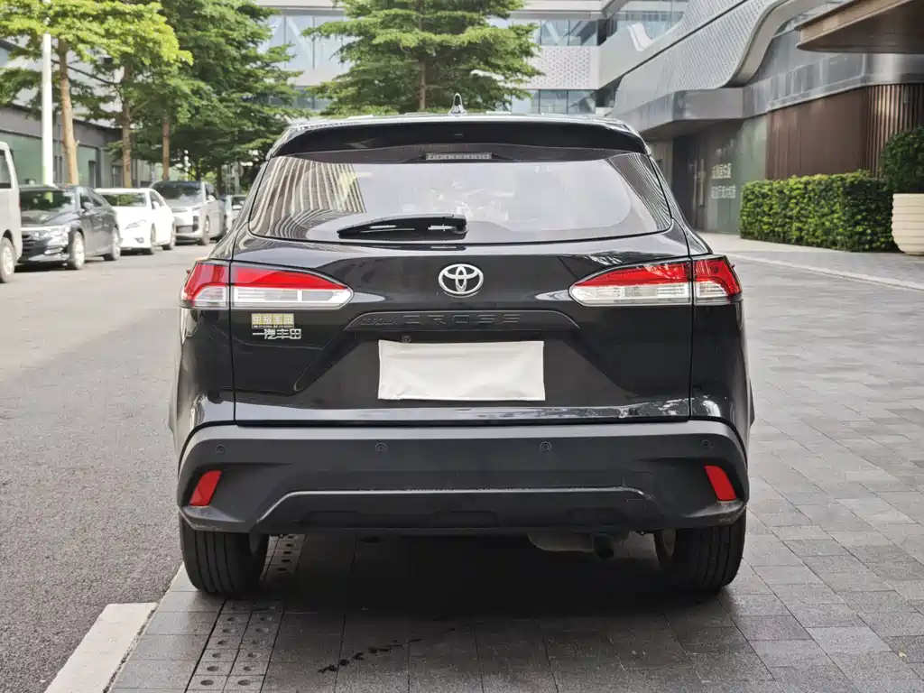 Toyota Corolla Cross 2025 — фото 4