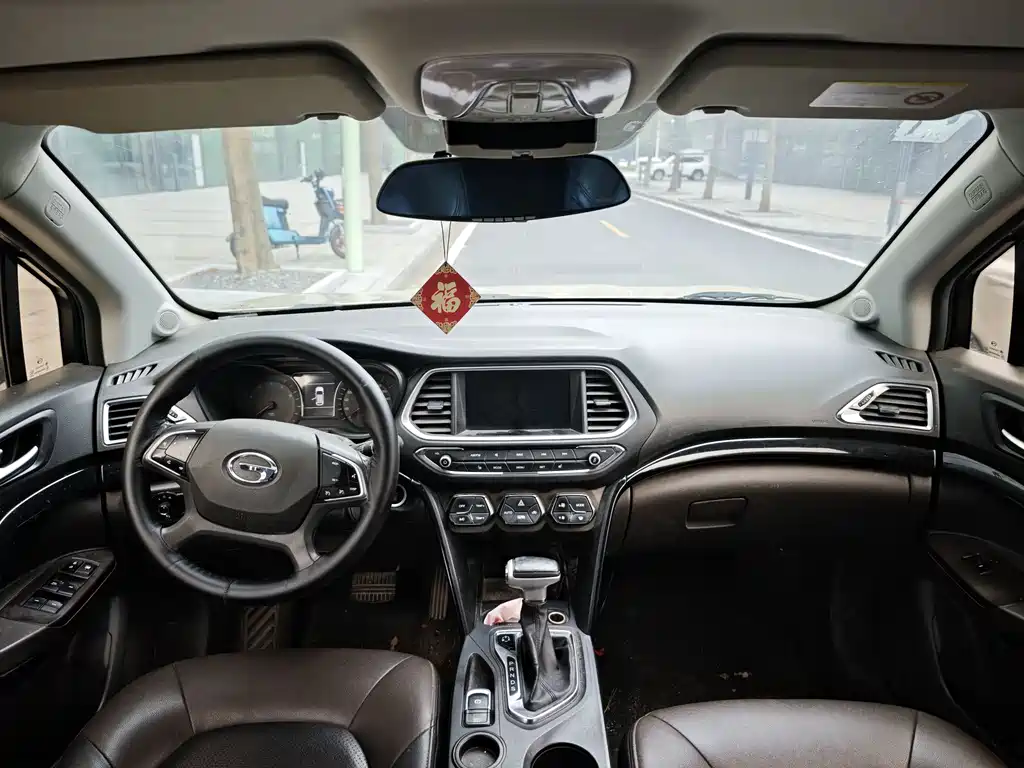 GAC Motor Trumpchi GS4 2018 — фото 7