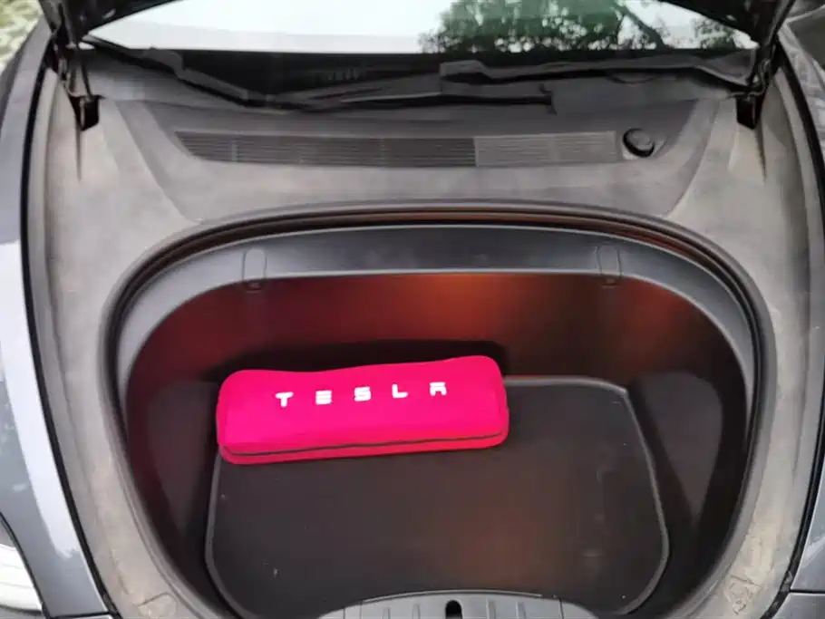 Tesla Model 3 2019 — фото 10