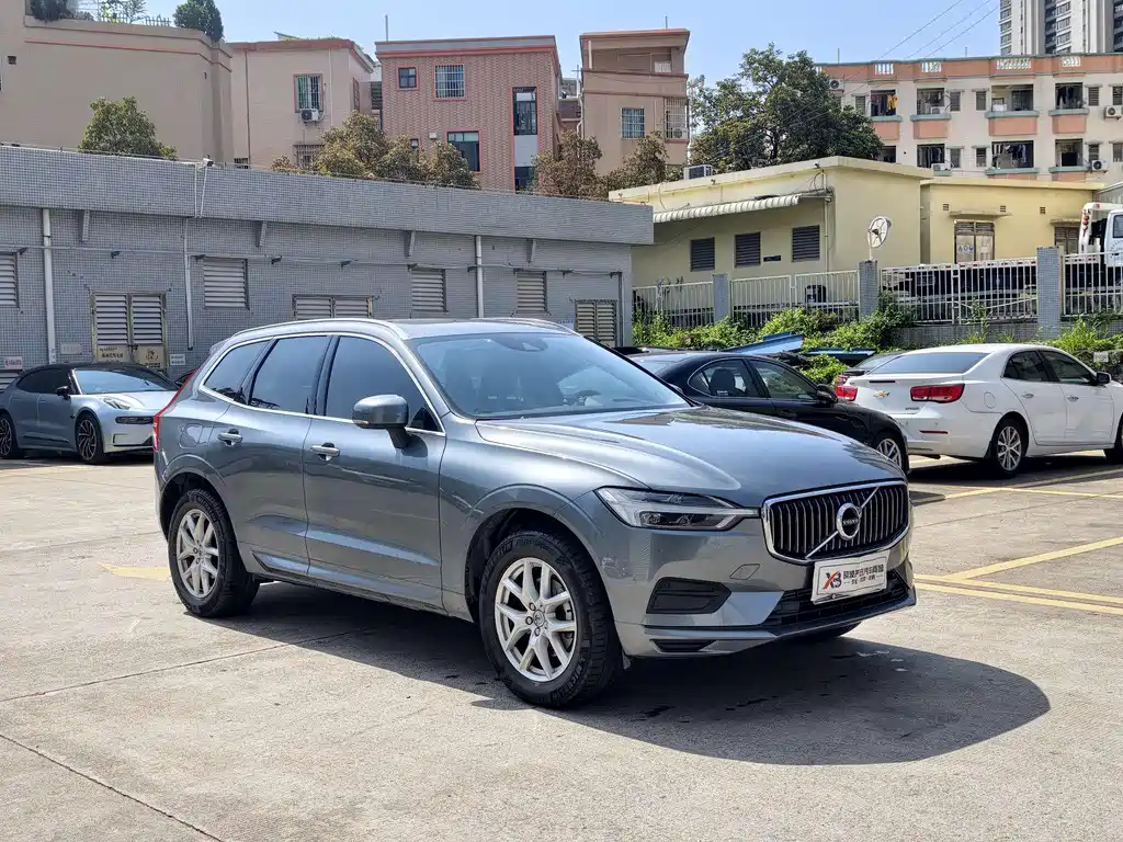 Volvo XC60 2018 — фото 3