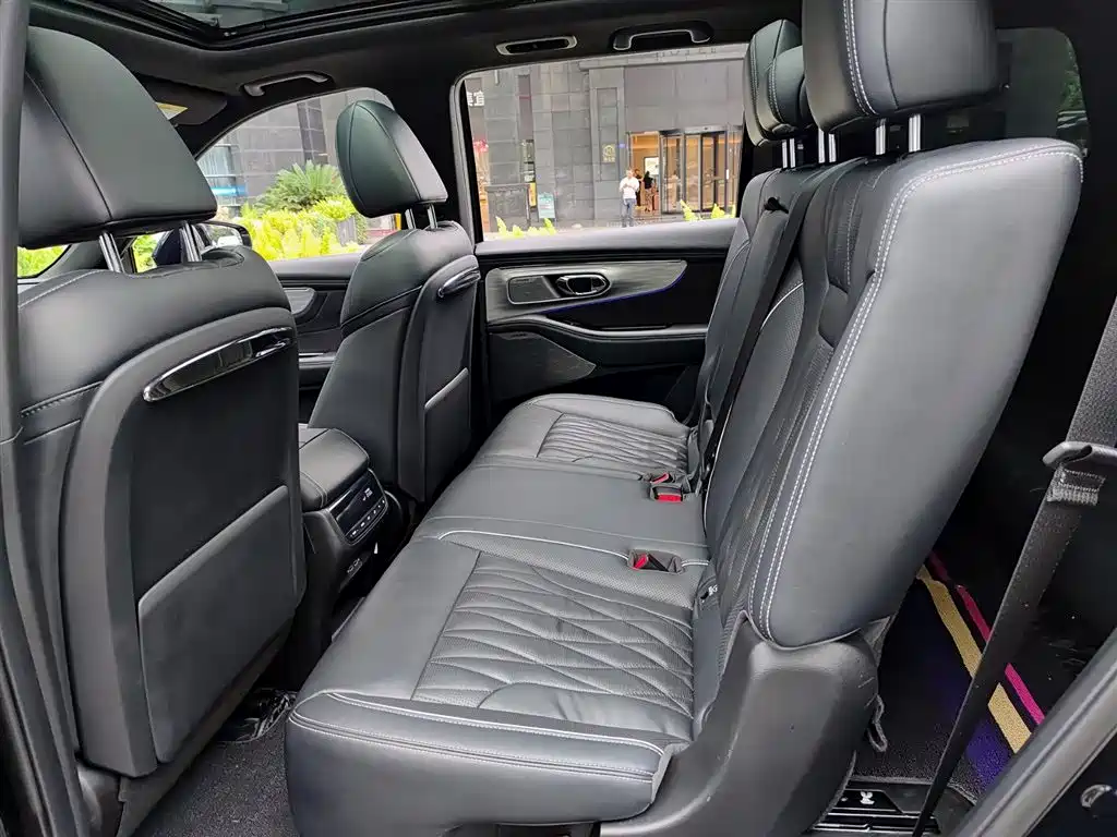 GAC Motor Trumpchi GS8 2023 — фото 8