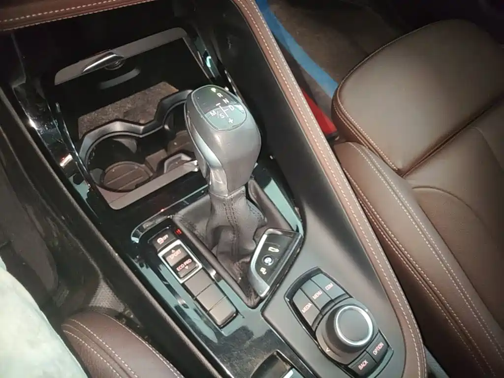 BMW X1 2018 — фото 14