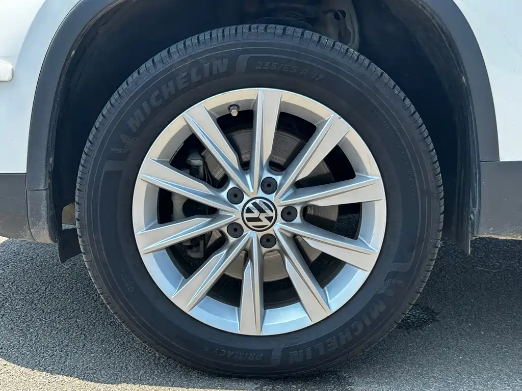 Volkswagen Tiguan 2019 — фото 17