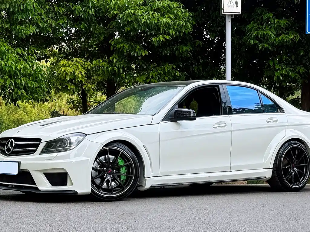 Mercedes-Benz C-Class AMG 2010