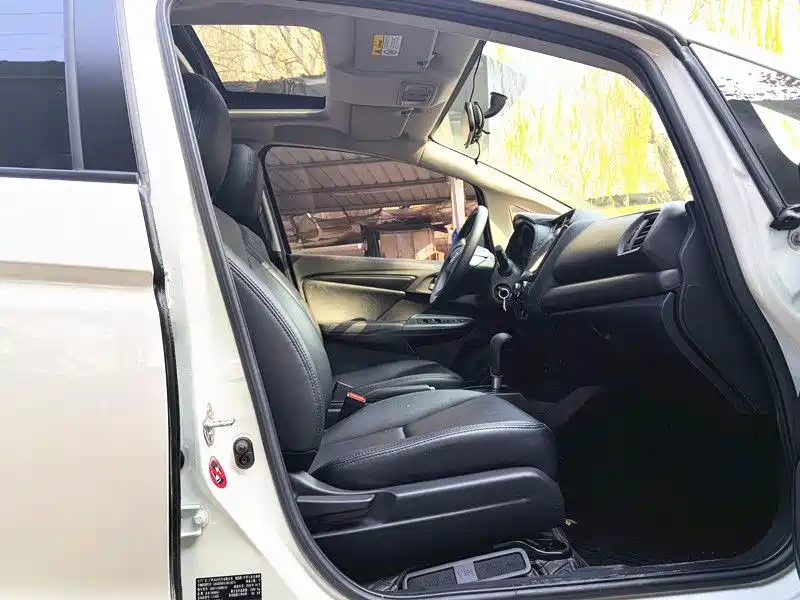 Honda Fit 2020 — фото 9