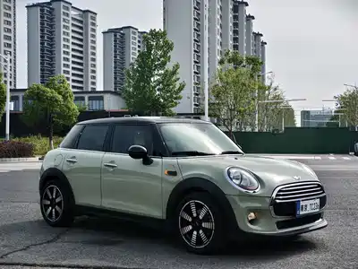 MINI MINI 2018