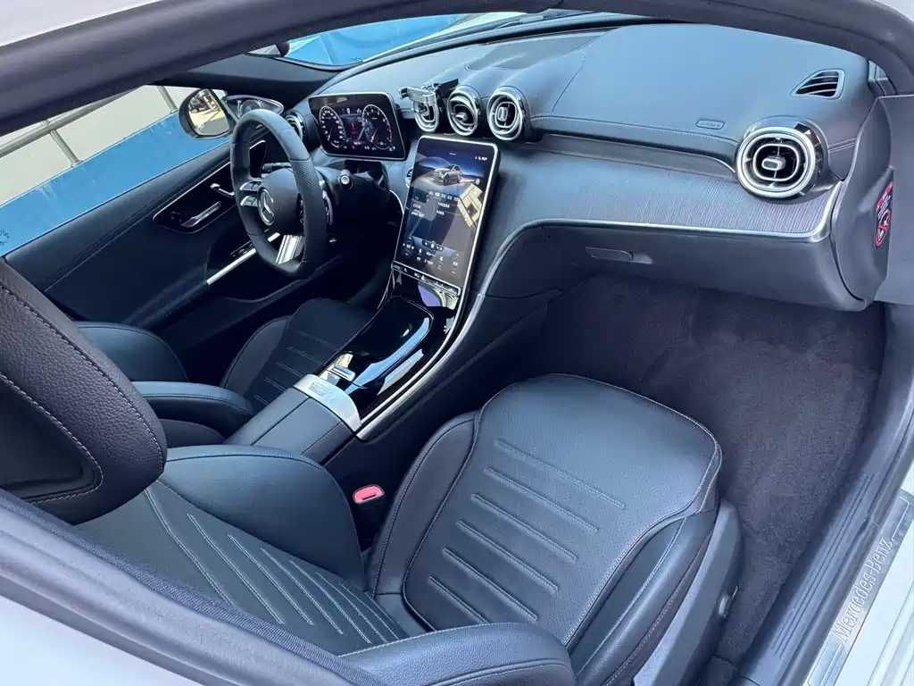 Mercedes-Benz C-Class 2022 — фото 15
