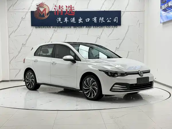 Volkswagen Golf 2022