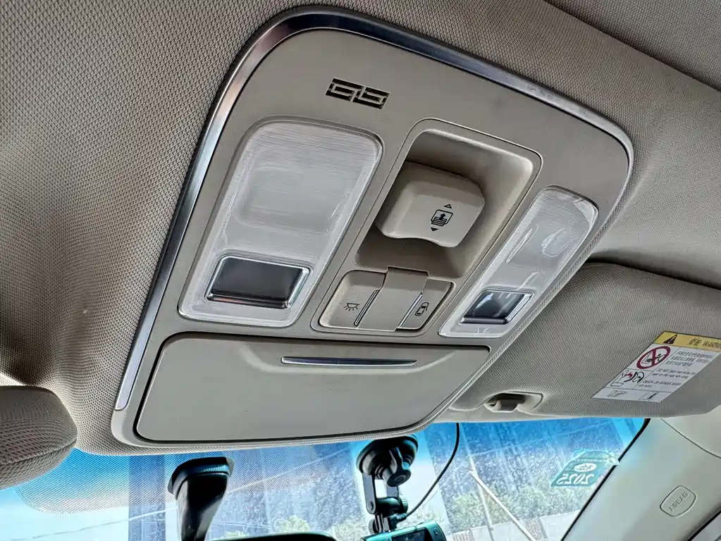 Geely Emgrand GS 2017 — фото 17