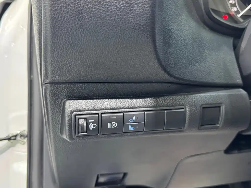 Toyota Corolla 2022 — фото 17