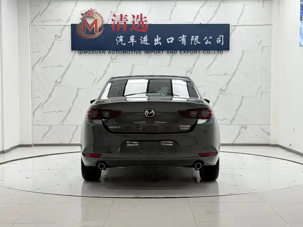 Mazda 3 Axela 2021
