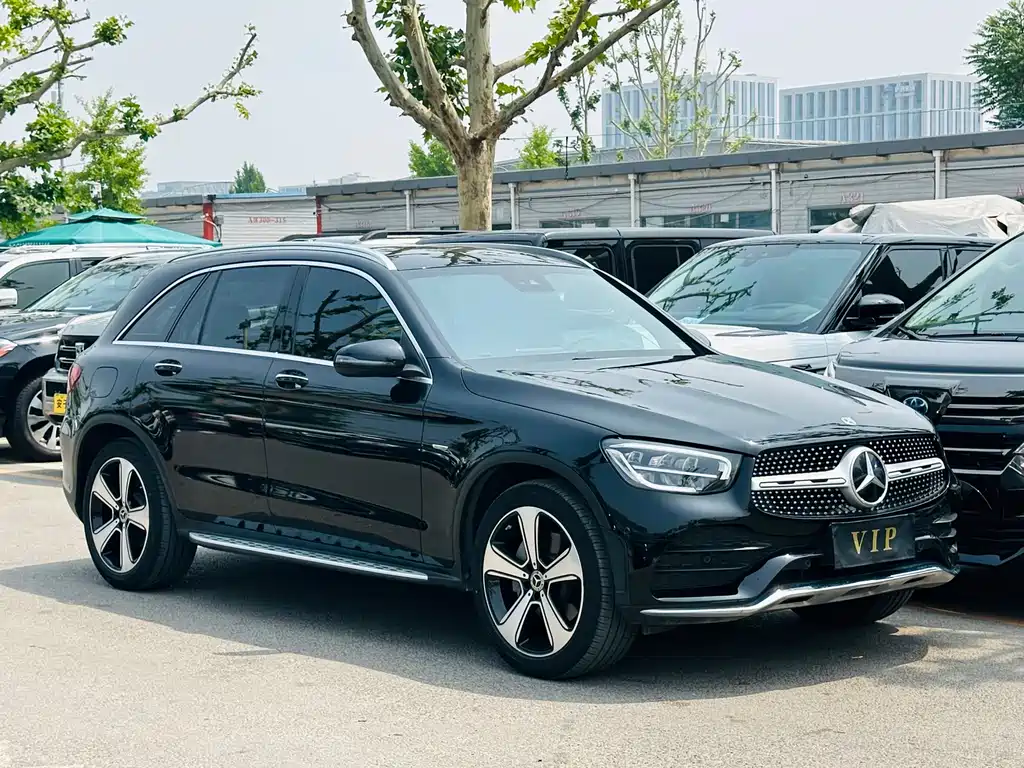 Mercedes-Benz GLC 2022 — фото 3