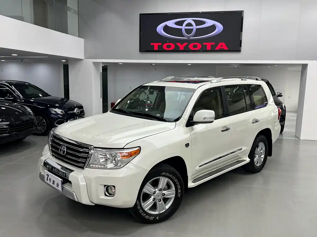 Toyota Land Cruiser 2015 — фото 22