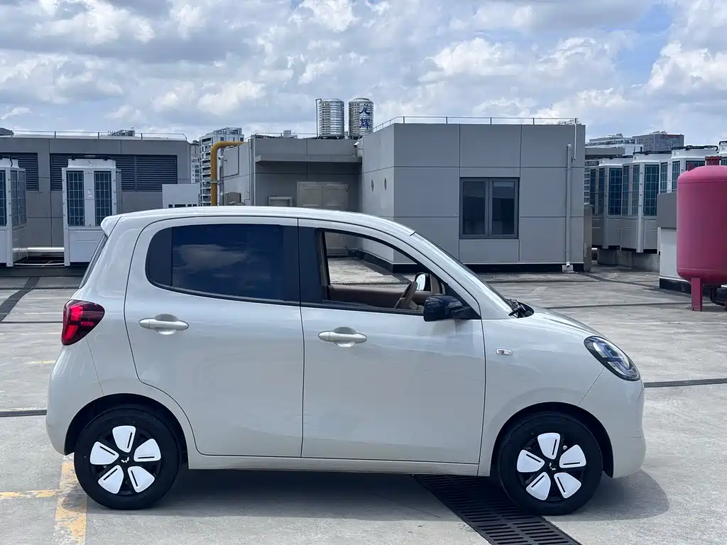 Wuling Hongguang MINIEV 2025