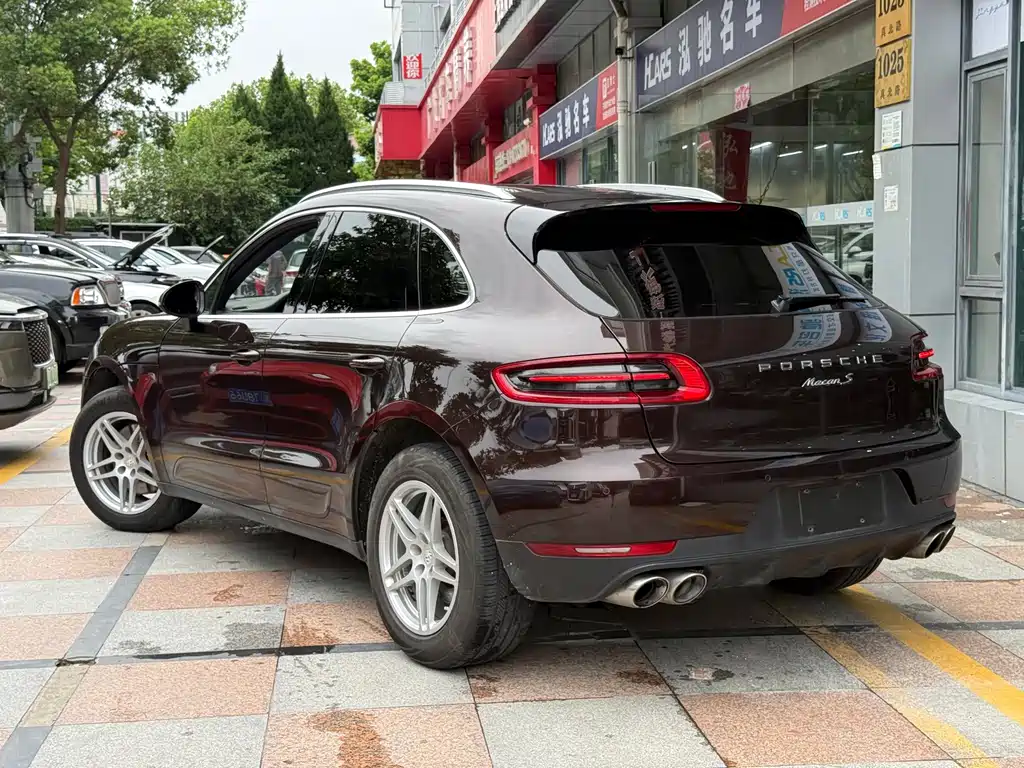 Porsche Macan 2018 — фото 3