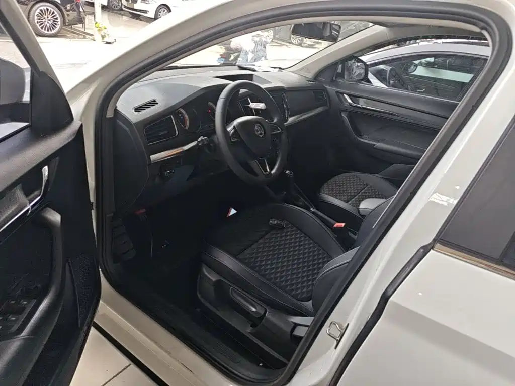 Skoda Kamiq 2018 — фото 15