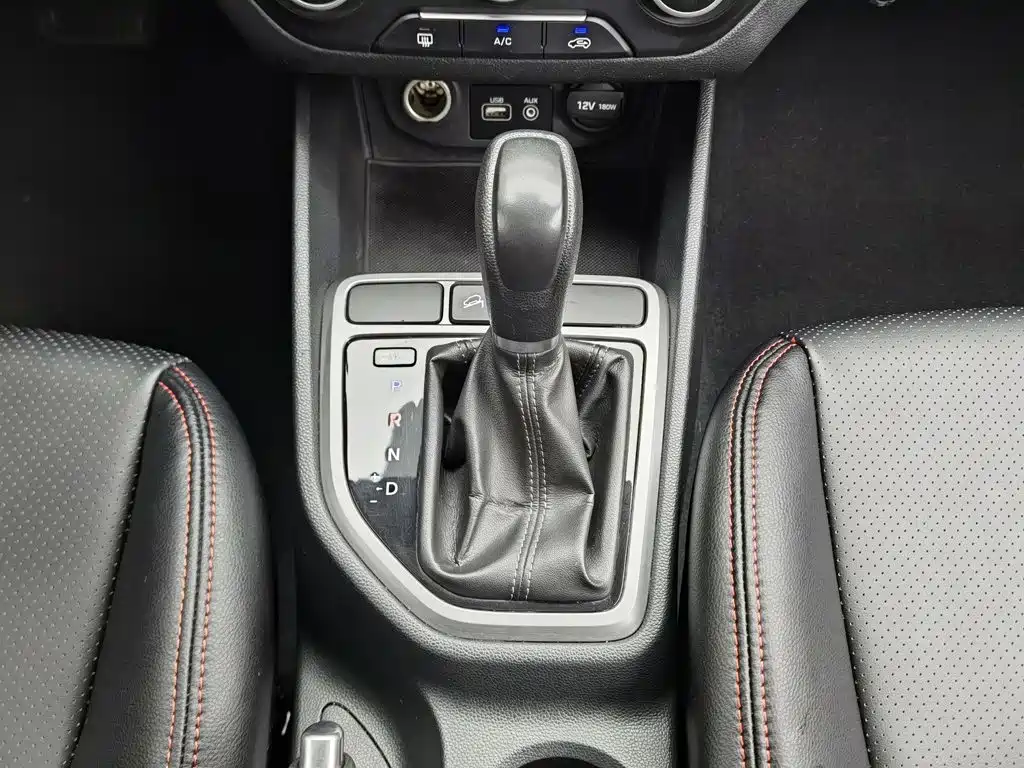 Hyundai ix25 2016 — фото 13
