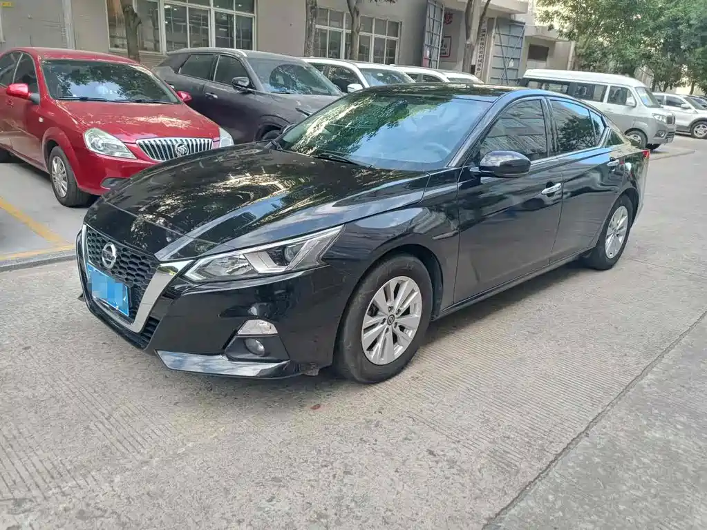 Nissan Teana 2021