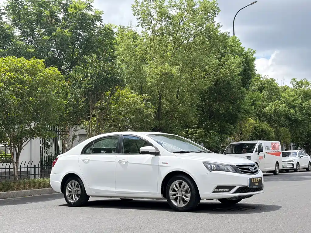 Geely Emgrand 2017