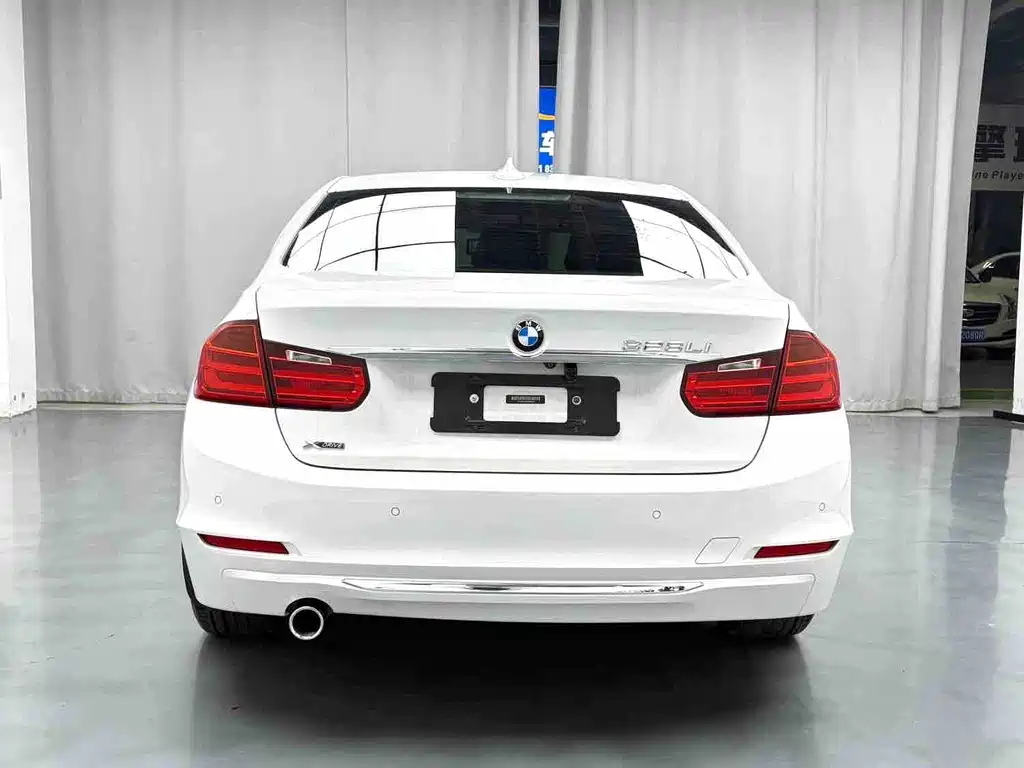 BMW 3 Series 2015 — фото 8