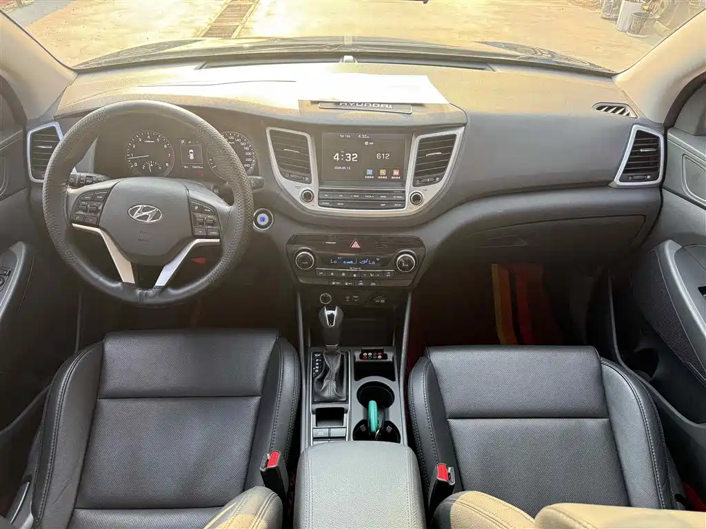 Hyundai Tucson 2016 — фото 6