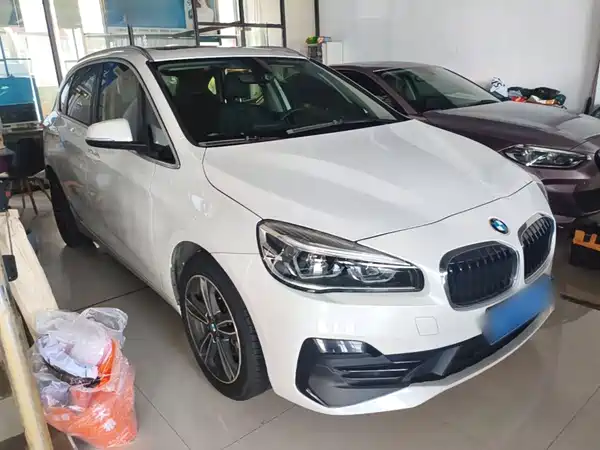 BMW 2 Series Station Wagon 2019