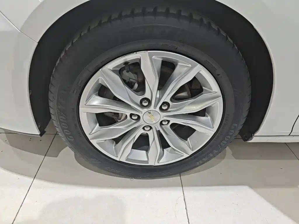 Chevrolet Malibu XL 2019 — фото 23