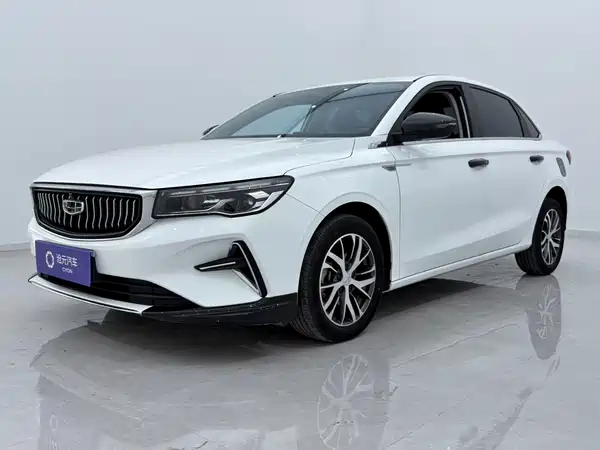 Geely Emgrand 2023