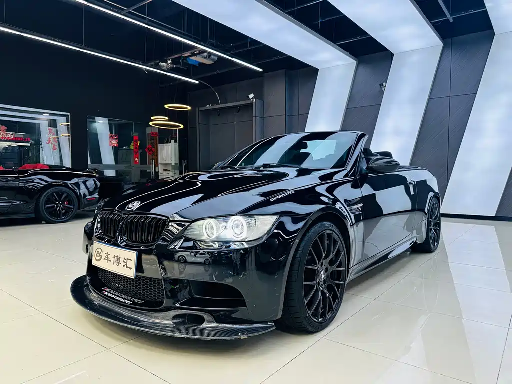BMW M3 2011