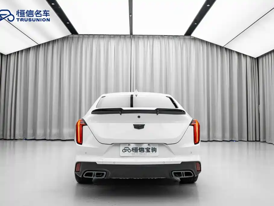 Cadillac CT4 2021 — фото 6