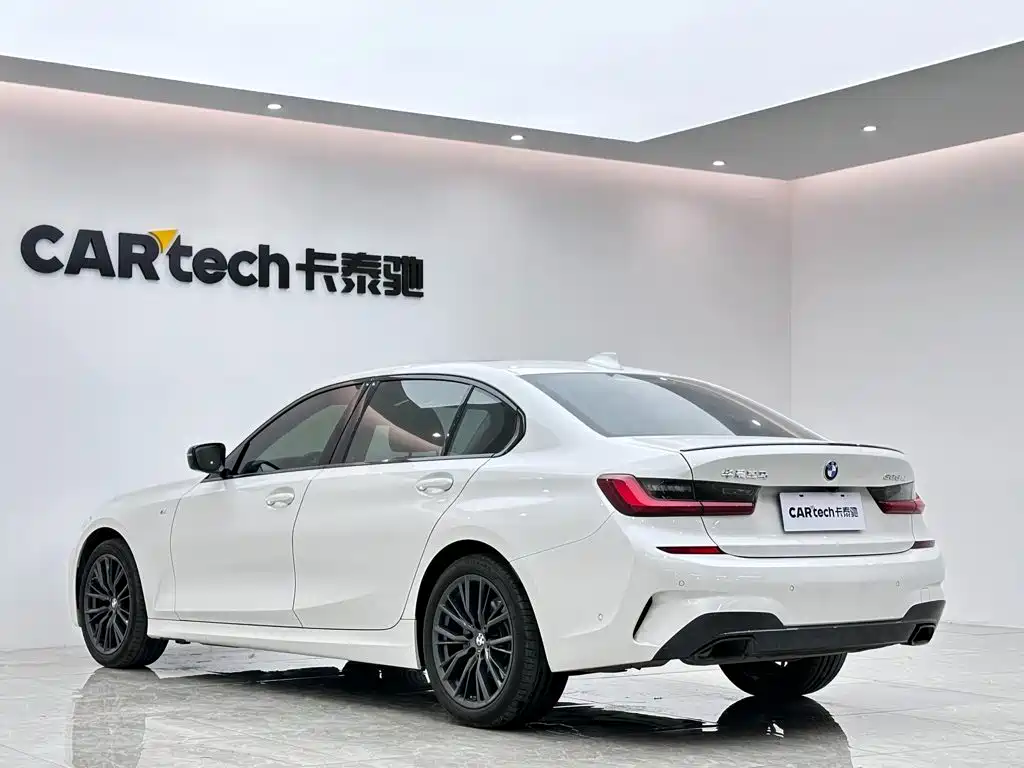 BMW 3 Series 2021