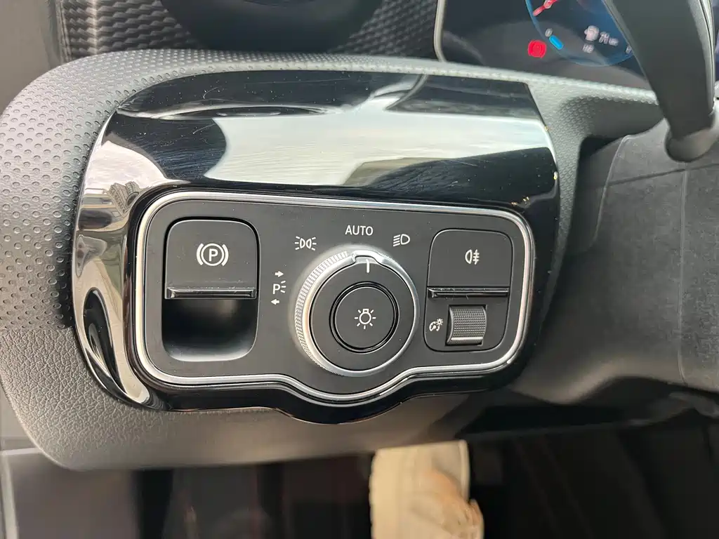 Mercedes-Benz A-Class 2020 — фото 16