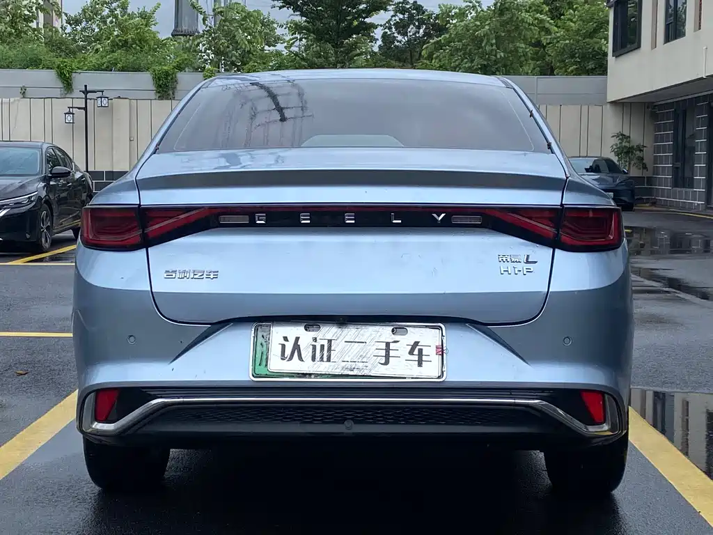 Geely Emgrand L Hip 2023 — фото 5