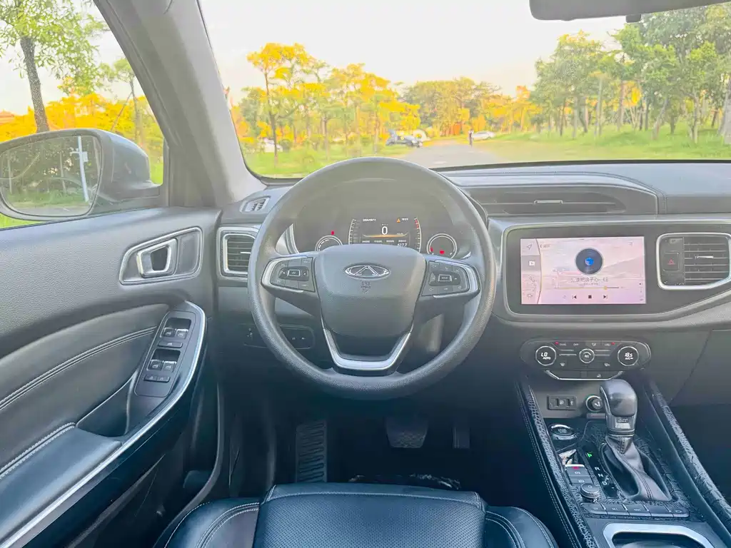 Chery Tiggo 8 2019 — фото 12