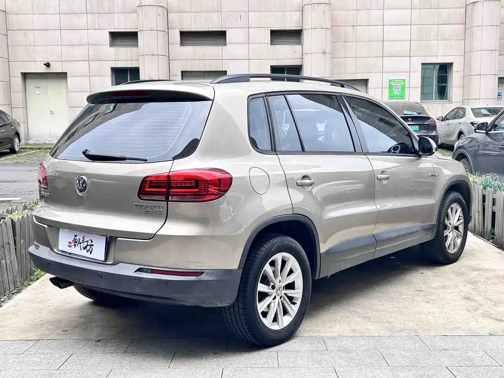 Volkswagen Tiguan 2016 — фото 4