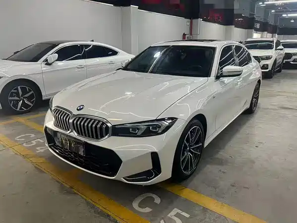 BMW 3 Series 2024