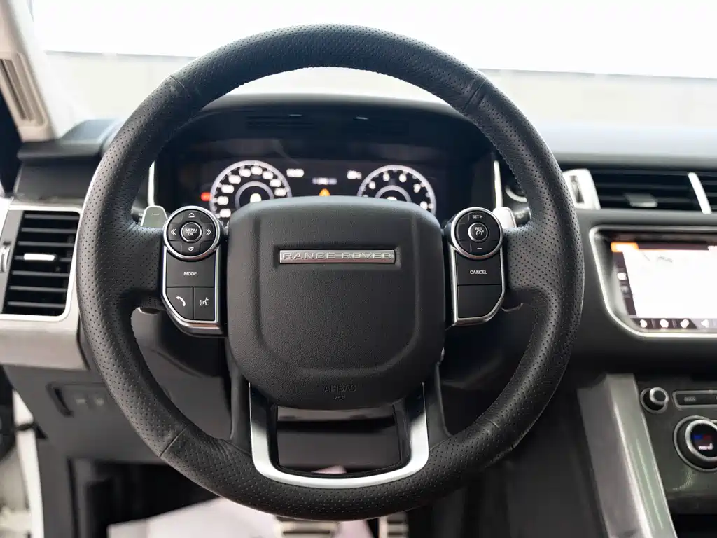 Land Rover Sport 2018 — фото 9