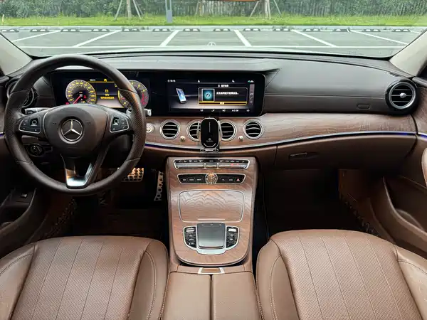 Mercedes-Benz E-Class 2018