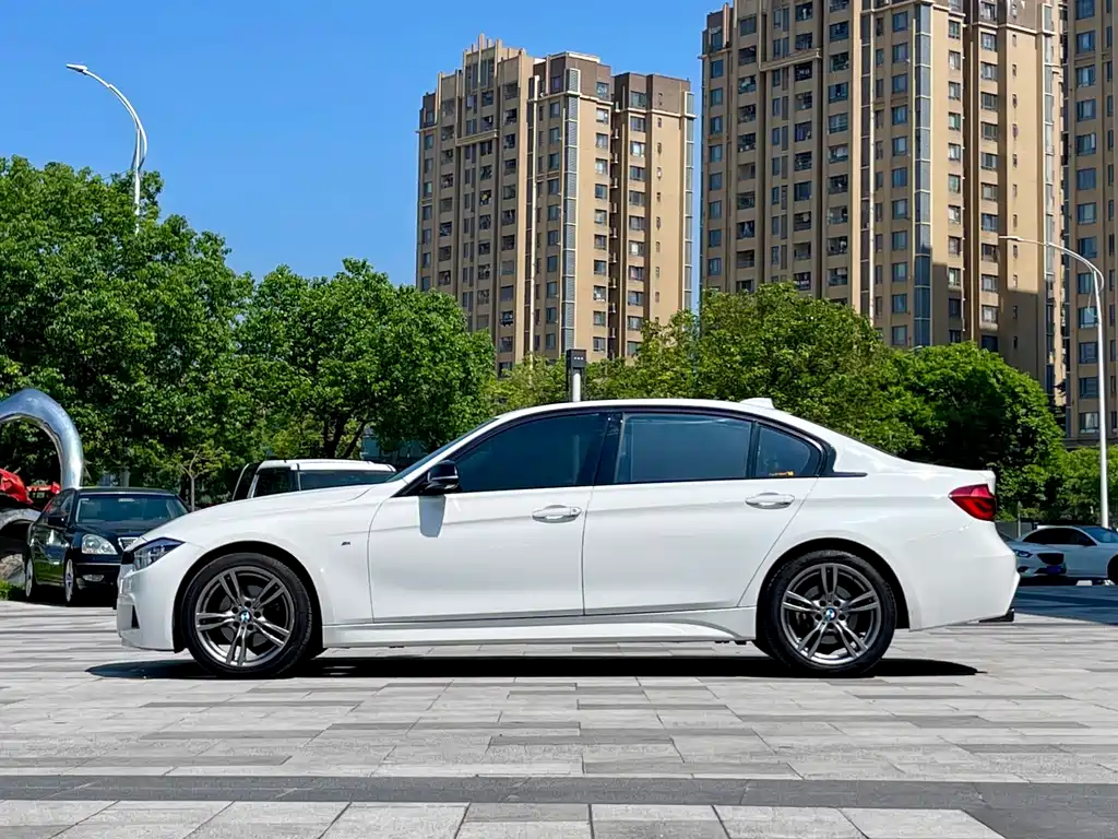 BMW 3 Series 2018