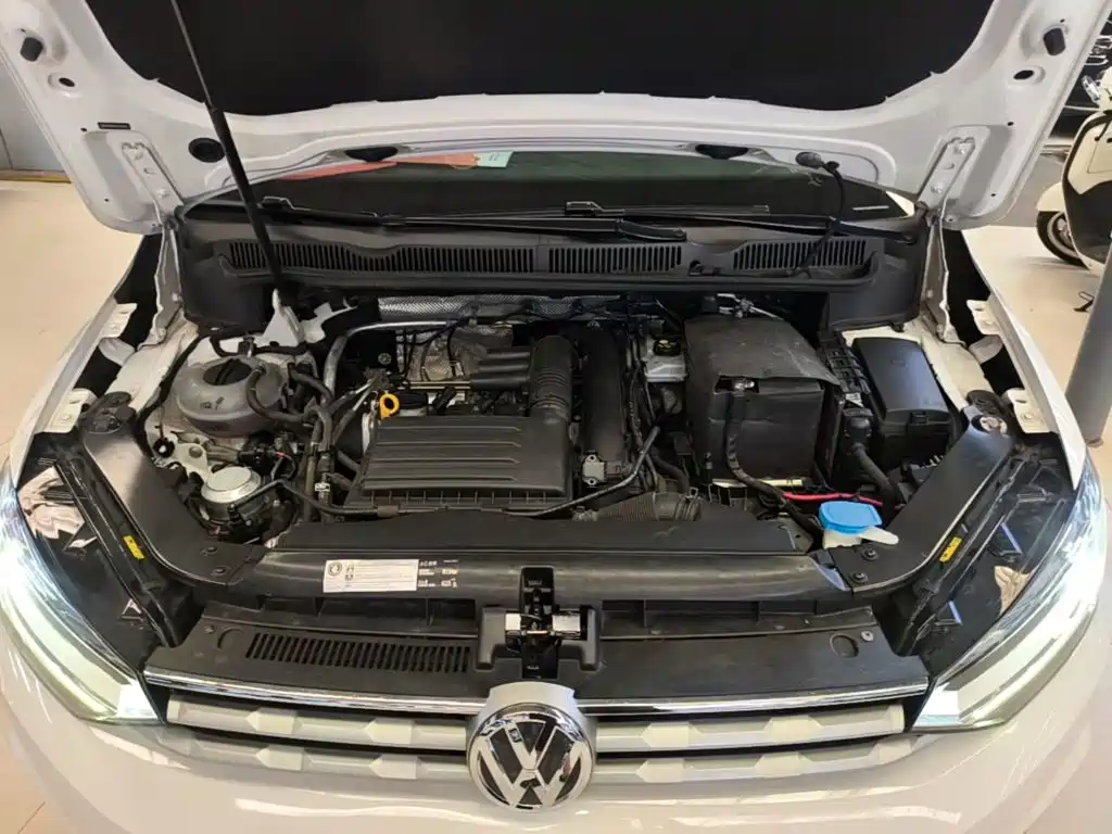 Volkswagen Touran 2020 — фото 20