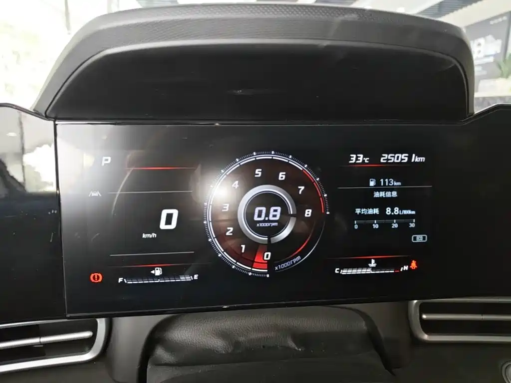 Hyundai Elantra 2022 — фото 12