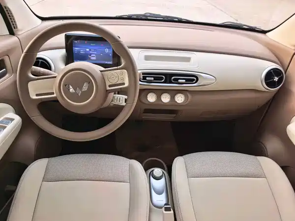 Wuling Hongguang MINIEV 2025