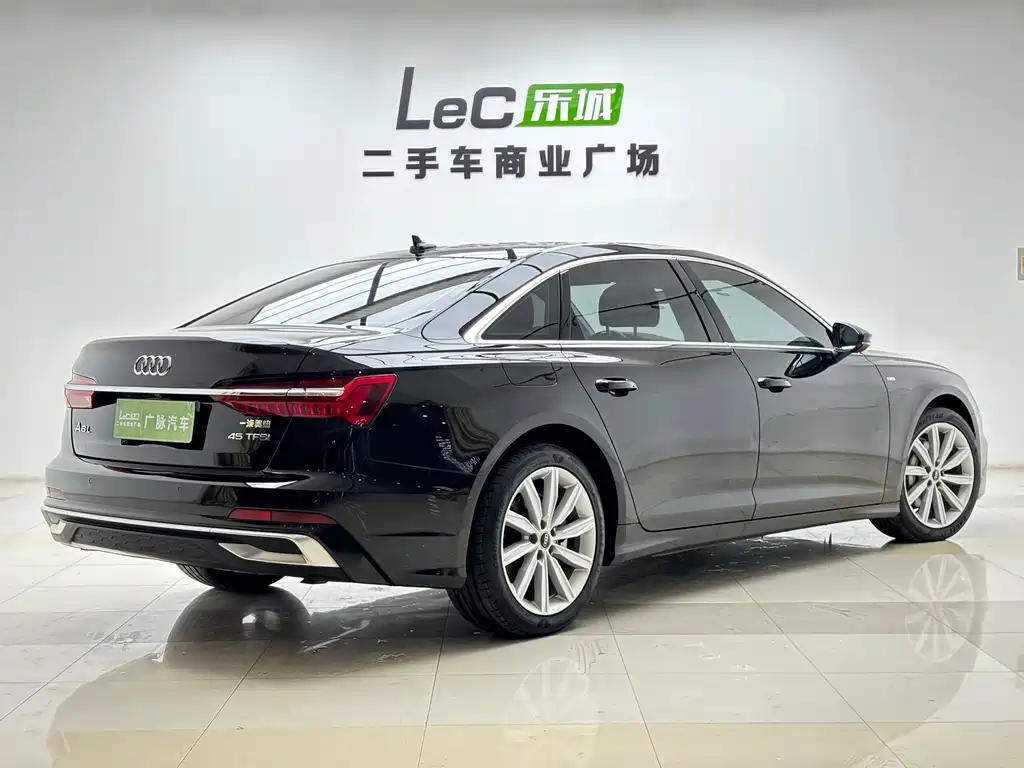 Audi A6L 2024 — фото 4